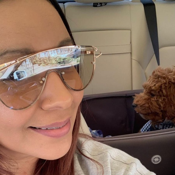 Meet your Posher, Roselly - Picture 1 of 1